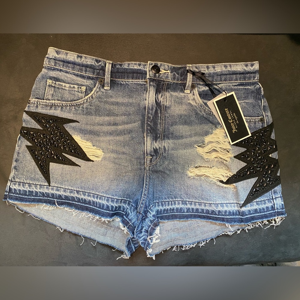 Juicy Couture Black Label Sunset Wash Stretch Jean Shorts Size 30 NWT